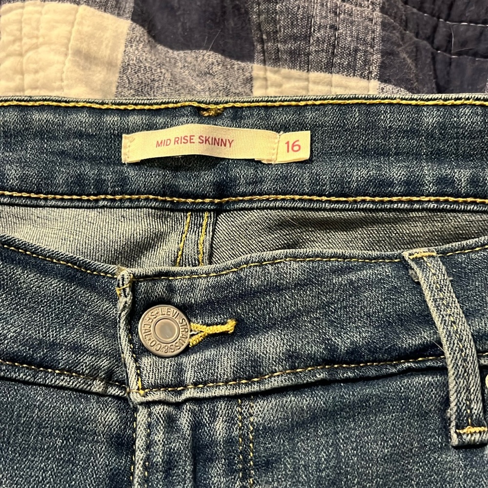 LEVI MIDRISE SKINNY